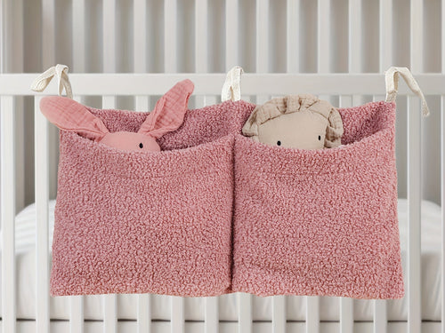 Teddy Fleece Double Pocket Bedside Hanging Storage- PLUSHIE FRIENDZ