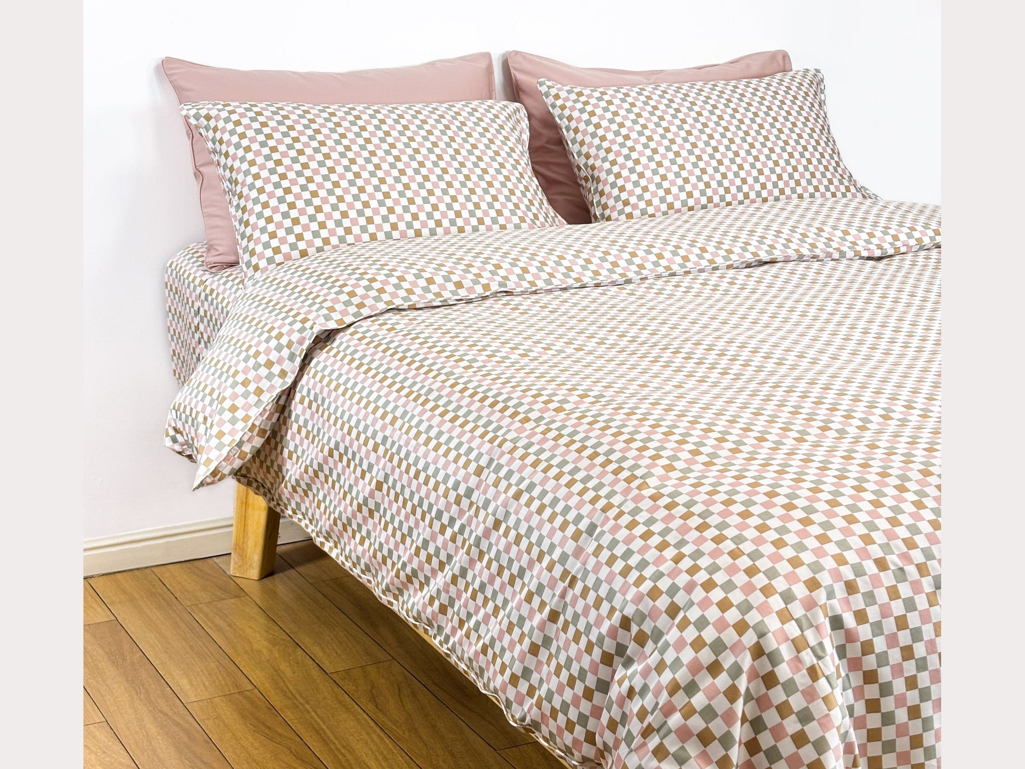 Colorful Checker